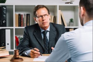 Choose the Right Lawyer Online