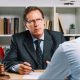 Choose the Right Lawyer Online